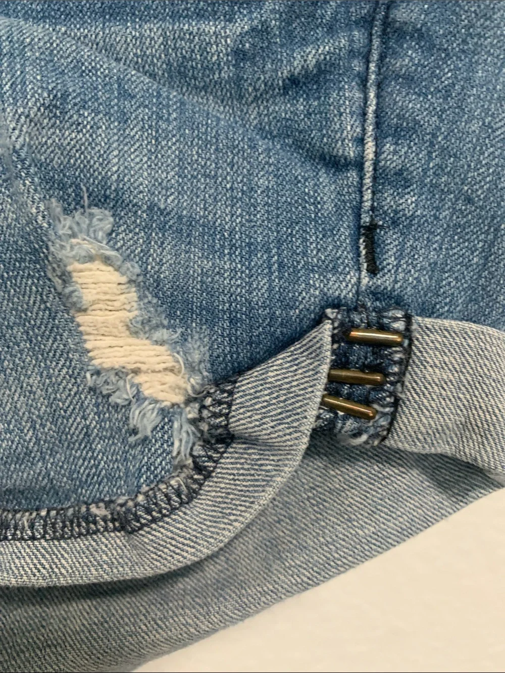 Y2K Roxy Low Rise Cuffed Distressed Blue Denim Shorts